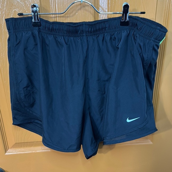 Nike Dark Blue Running Shorts - Picture 1 of 4